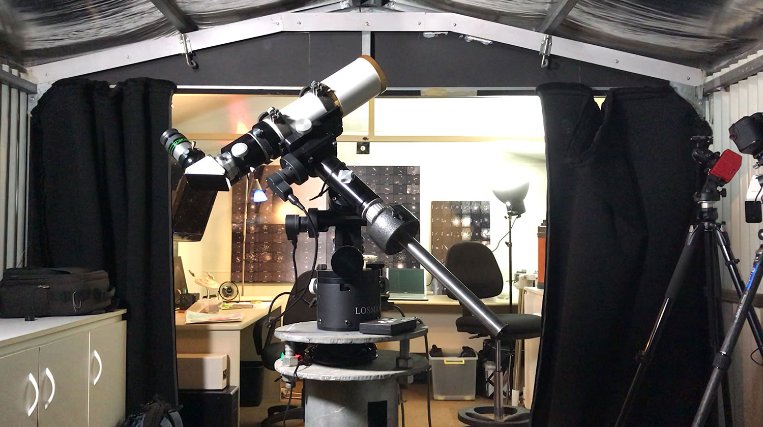 Roger Groom's backyard observatory used for online astrophotography workshops